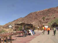 image077.jpg (176128 Byte)